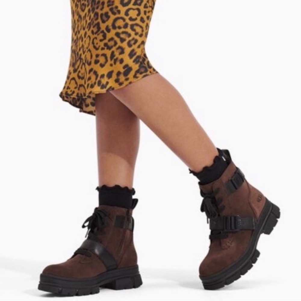 UGG Ashton Brown Suede Combat Style Boots Size 8